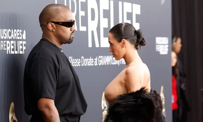 Bianca Censori Grammys Dress